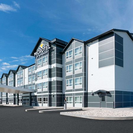 Microtel Inn & Suites By Wyndham Portage La Prairie Exterior photo