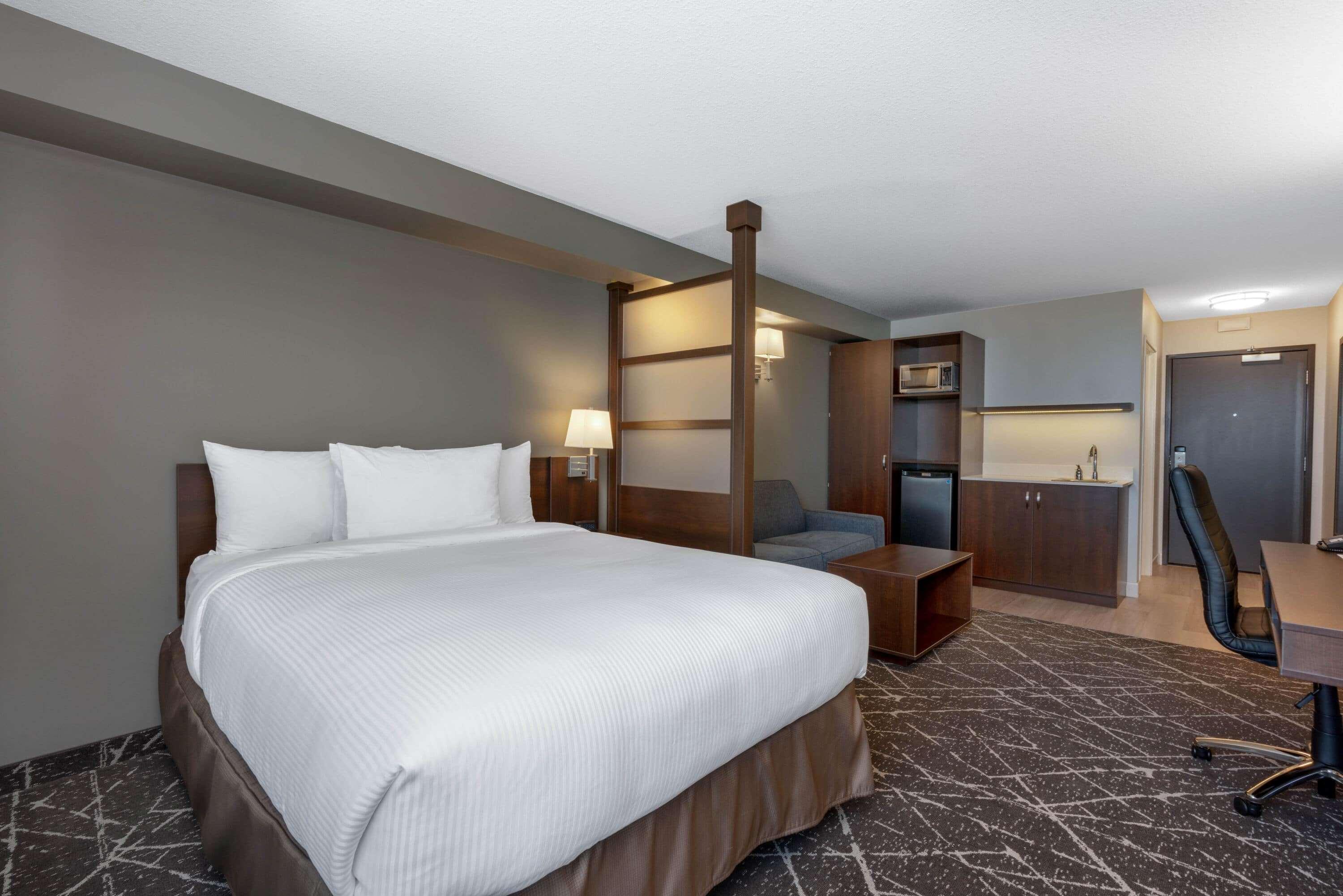 Microtel Inn & Suites By Wyndham Portage La Prairie Exterior photo